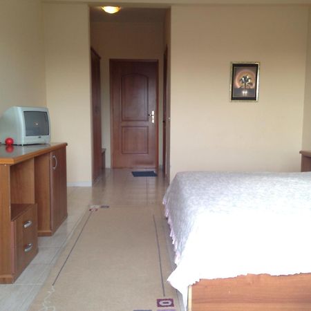 Akropoli Hotel Kryemëdhej 객실 사진