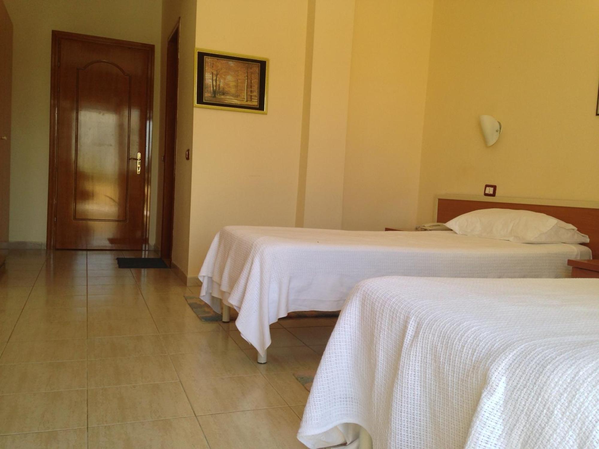 Akropoli Hotel Kryemëdhej 객실 사진