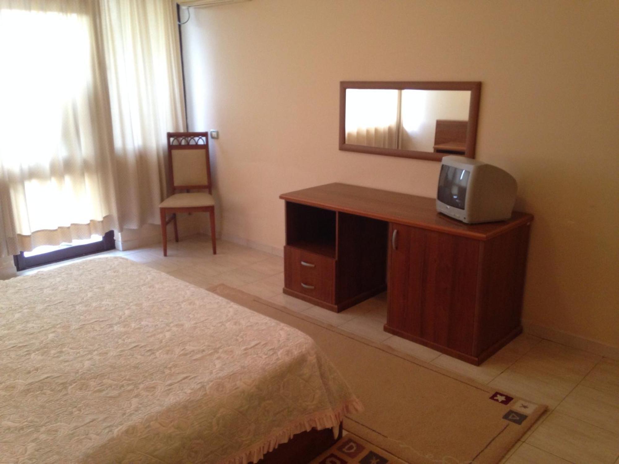 Akropoli Hotel Kryemëdhej 객실 사진
